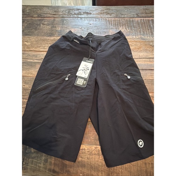 Assos Trail Cargo Shorts T3 Size L Black Series